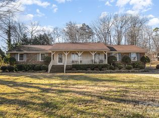 1318 Gum Branch Rd, Charlotte, NC 28214