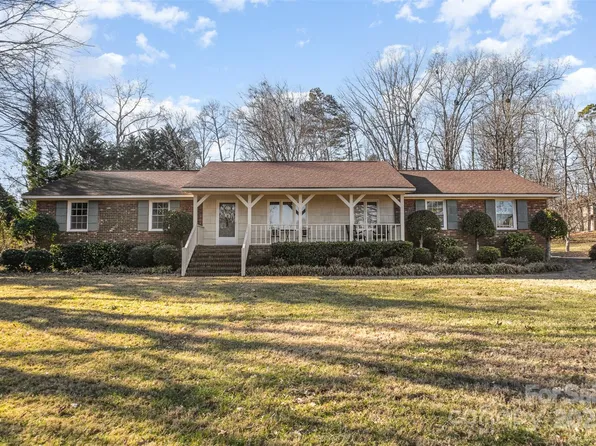 1318 Gum Branch Rd, Charlotte, NC 28214