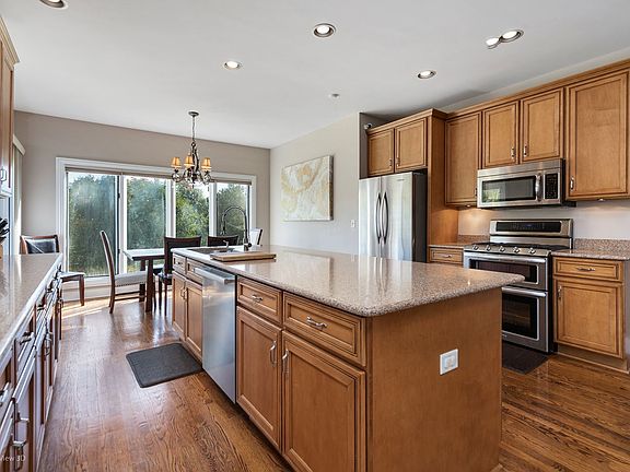 4th image of 26815 N Longmeadow Ct