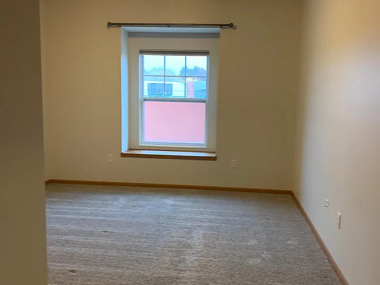 1085 Reimer Rd — Photo 13
