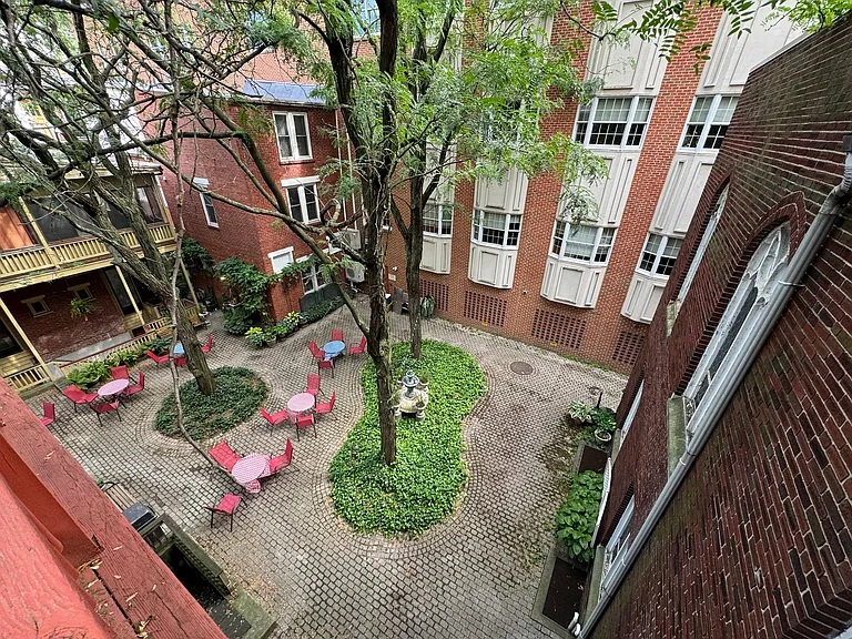19 1/2 N 4th St #3R — Photo 8