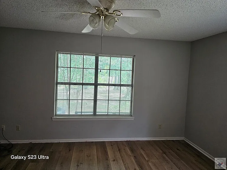 4008 Spring Lake Park Rd — Photo 5