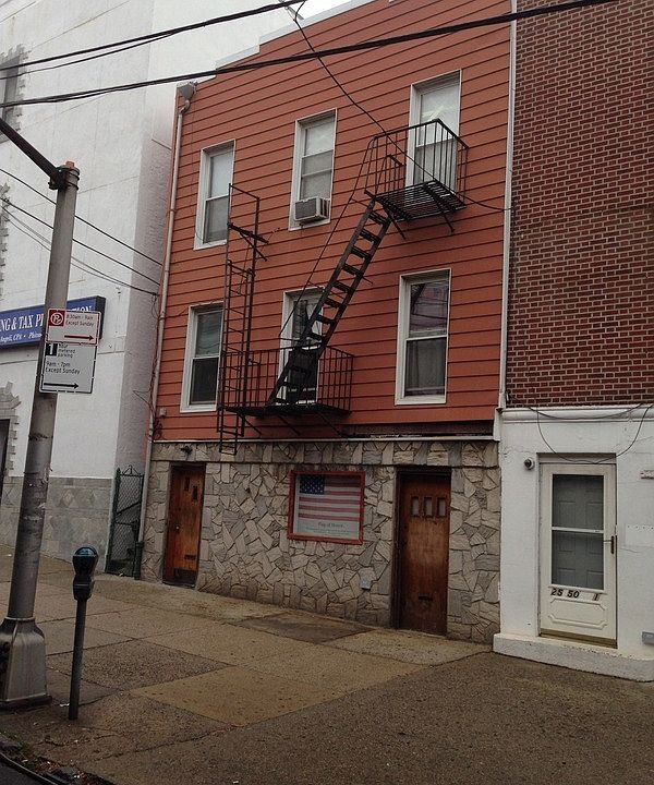 1st image of 2412 31st St