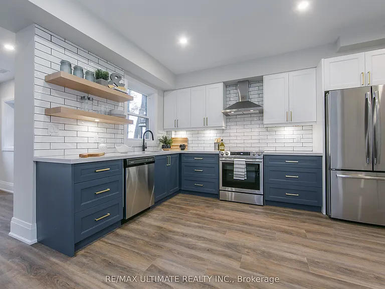 19 Fernwood Park Ave #MAIN — Photo 13