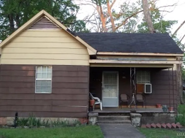 1706 Martin Luther King St, Selma, AL 36703