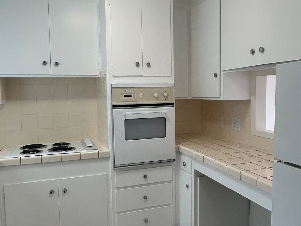 1st image of 3126 Balboa St #2
