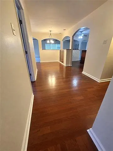 3 bed, 2.0 bath, 1796 sqft, $1,950 — Photo 3