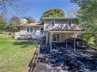 806 S 5th Ave, Ozark, MO 65721