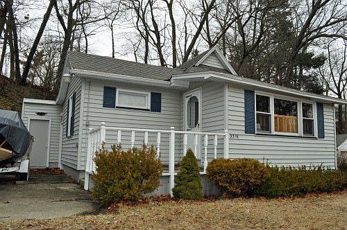 1st image of 3316 Lakeshore Dr