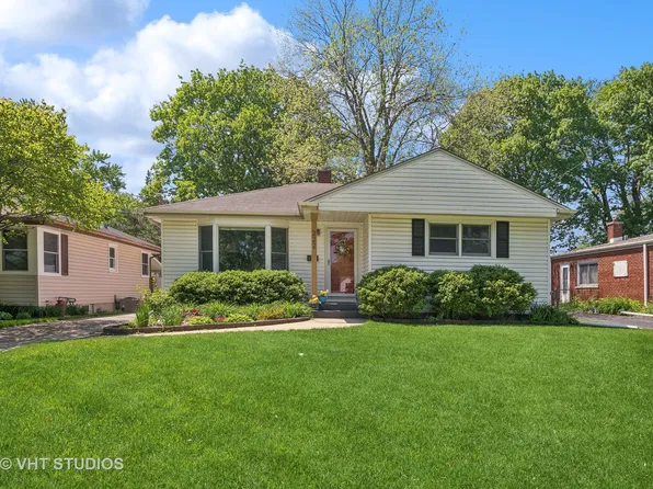 222 N 2nd Ave, Villa Park, IL 60181