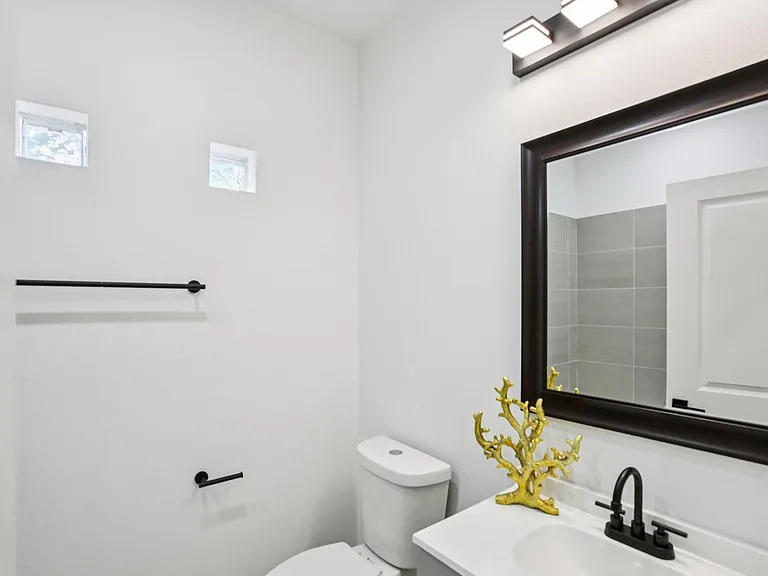 6809 Conley St #B — Photo 13
