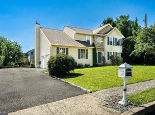 1502 Aspen Dr, Pottstown, PA 19464