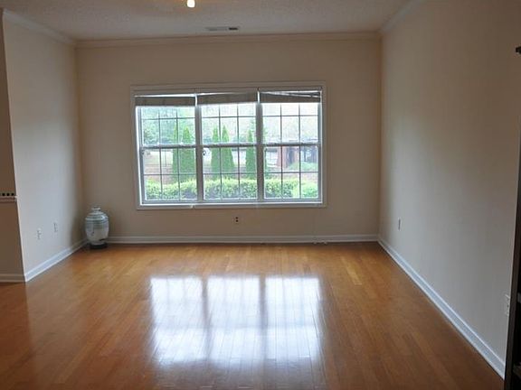 4th image of 3500 Sweetwater Dr #712