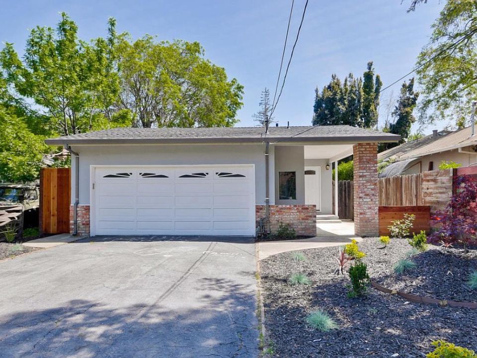 1st image of 776 18th Ave