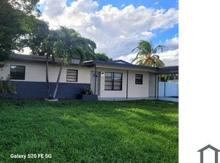 17230 NW 42nd Pl, Miami Gardens, FL 33055