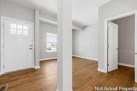 3rd image of 102 Peggys Path Ct