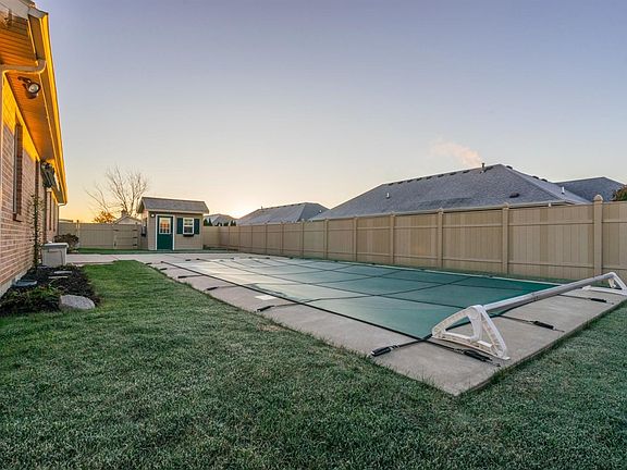 5th image of 107 Aspen Dr