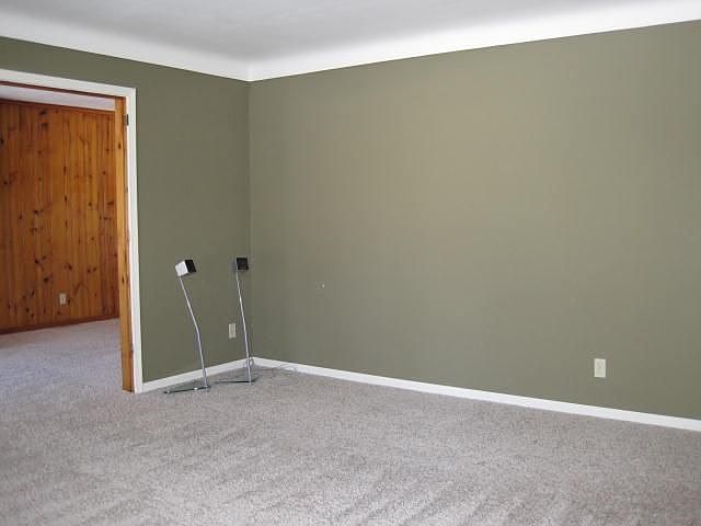 2nd image of 6055 Sylvan Green Rd