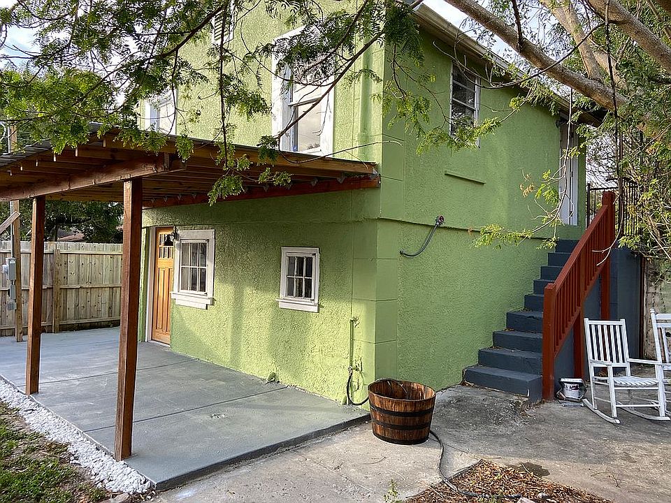 1st image of 504 E Floribraska Ave