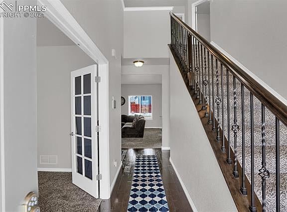 3rd image of 9742 Vistas Park Dr