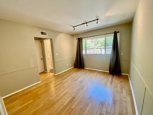 3720 Ventura Canyon Ave — Photo 26