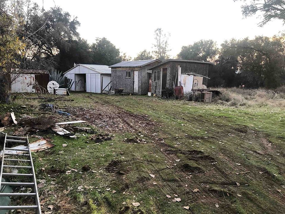 1st image of 0 Pine St