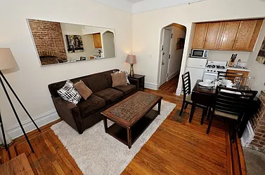 Rented by Eisenberg Exclusives