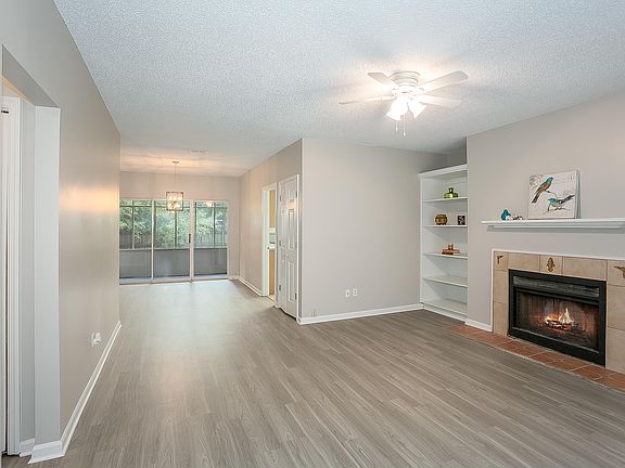 4th image of 1203 Wood Hill Pl #1203
