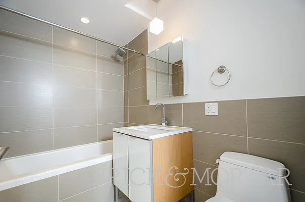 Rented by Brick&Mortar | media 21