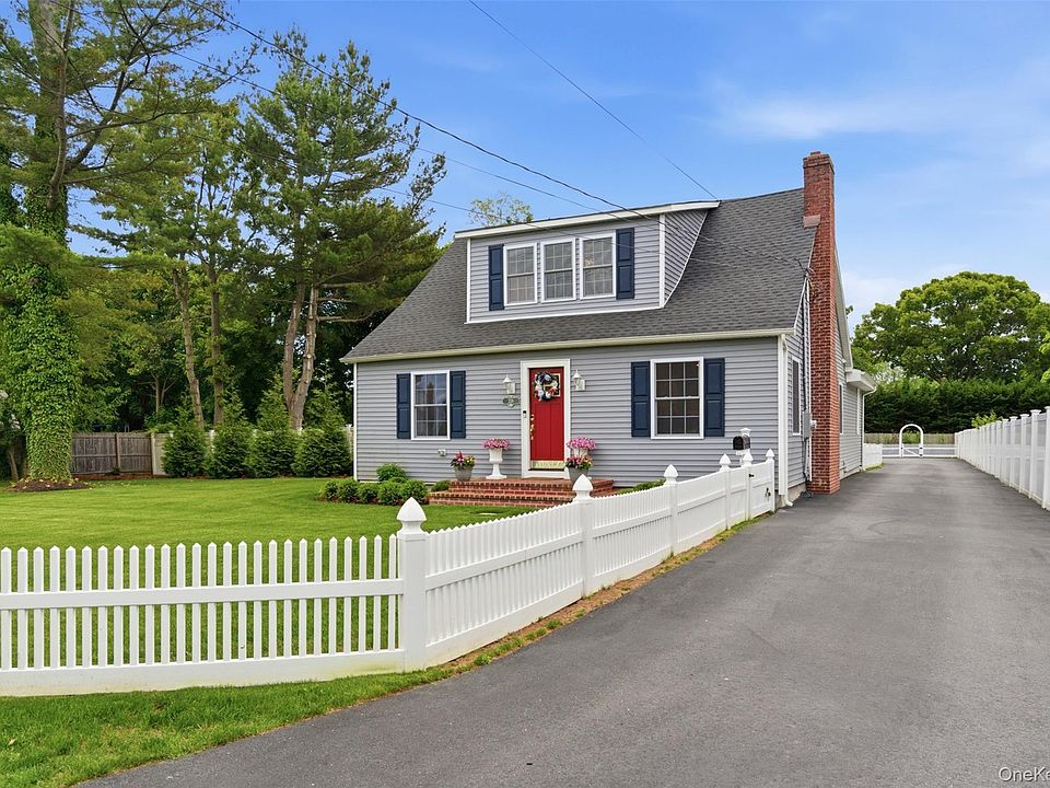 1st image of 238 Woodlawn Avenue