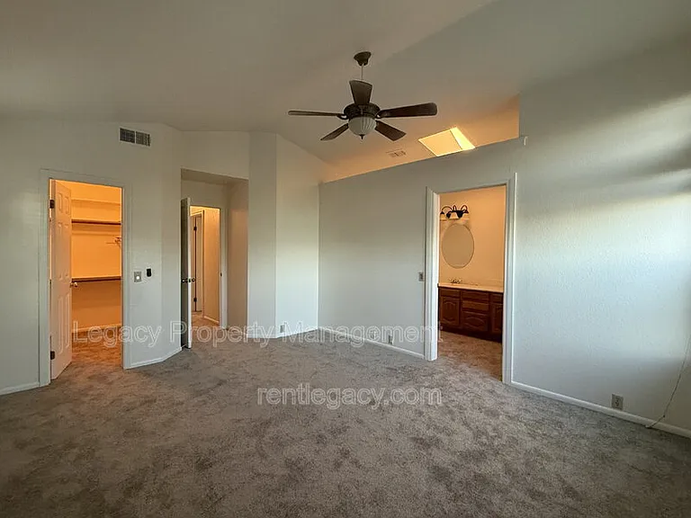 5350 Laguna Park Dr — Photo 13