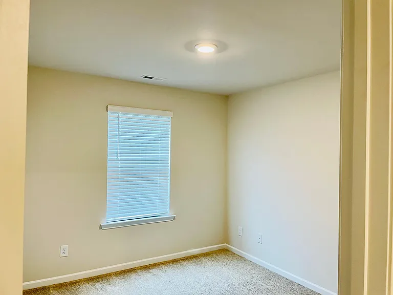 402 Sagecroft Ln #402 — Photo 21