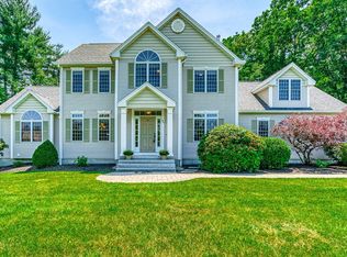 84 Prairie St, Northbridge, MA 01534