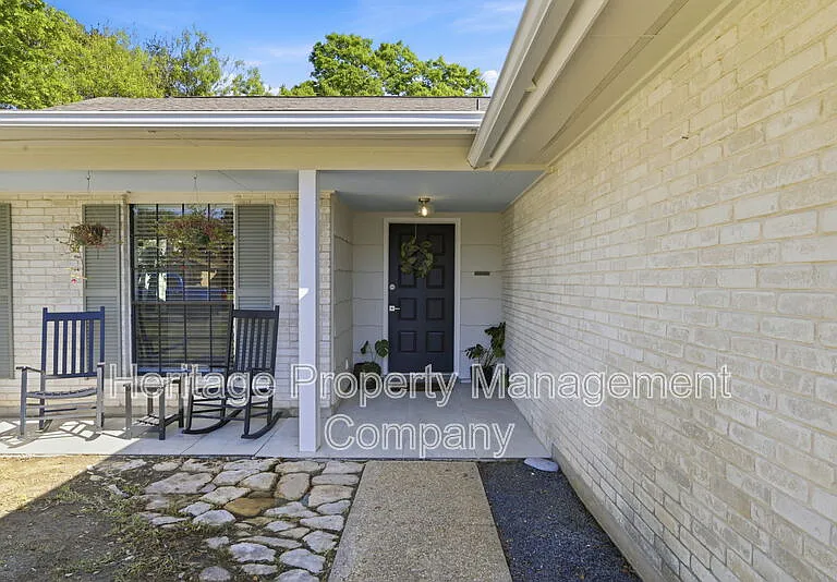 13402 Langtry St — Photo 2