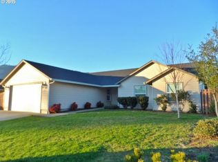 142 Gentry Loop, Myrtle Creek, OR 97457