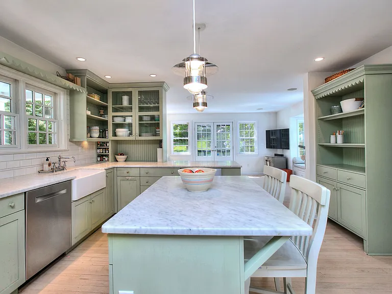 11 Treadwell Ave — Photo 12