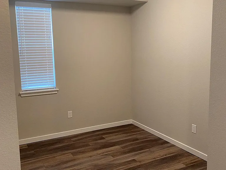 6759 S Tempe Ct — Photo 7