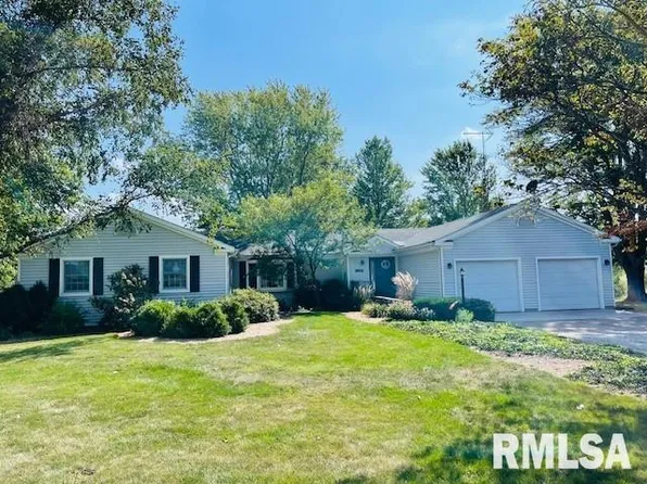 10185 N 600th Rd, Macomb, IL 61455