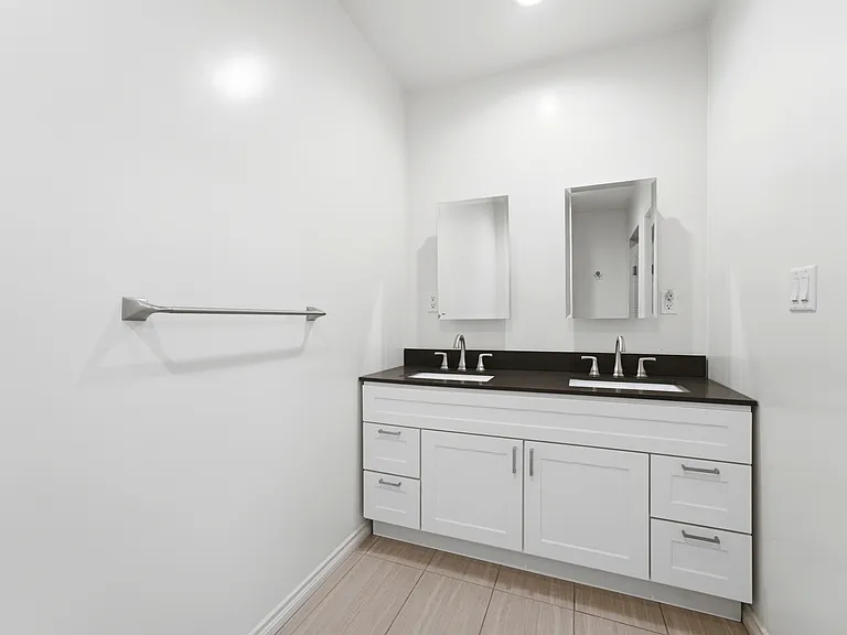 1264 Western Ave — Photo 8
