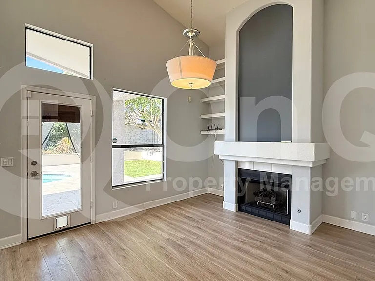 4028 W Blackhawk Dr — Photo 4