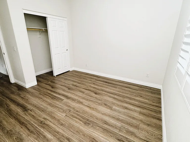 35309 Kinsky Way — Photo 3