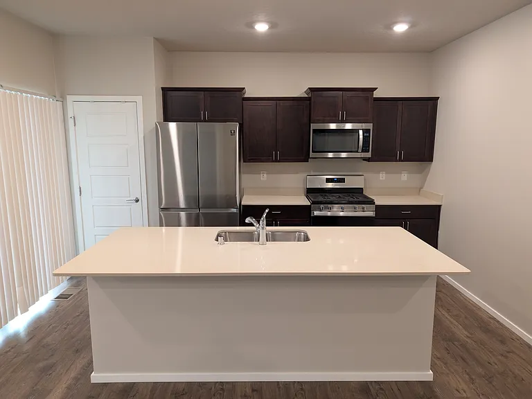 3216 N Stanley Rd — Photo 3