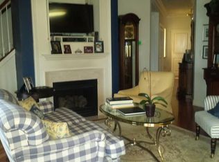 8304 Harcourt Rd #601, Clifton, NJ 07013