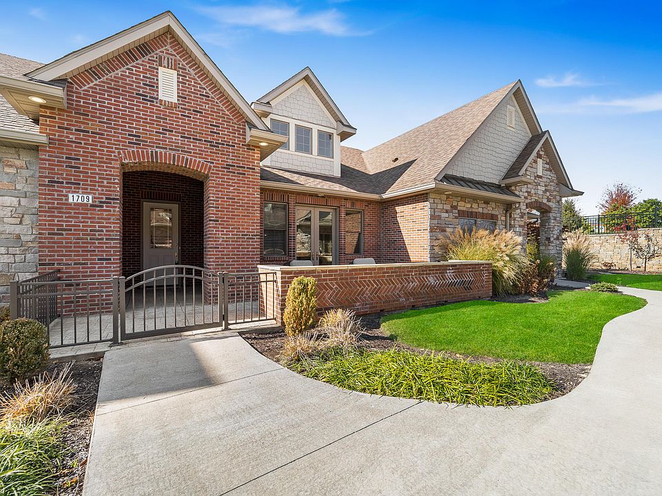 2nd image of 1709 Linkside Dr