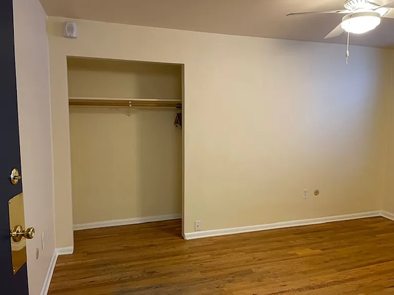 Washington Plaza Apartments — Photo 15