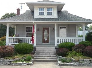 12 S East St, Carthage, IN 46115