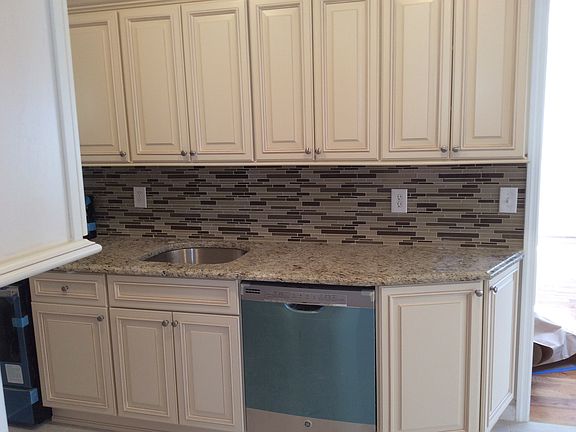 2nd image of 26 Vincent Ave