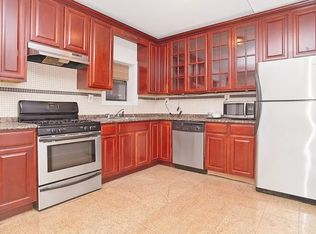 8 E 18th St APT 2, New York, NY 10003