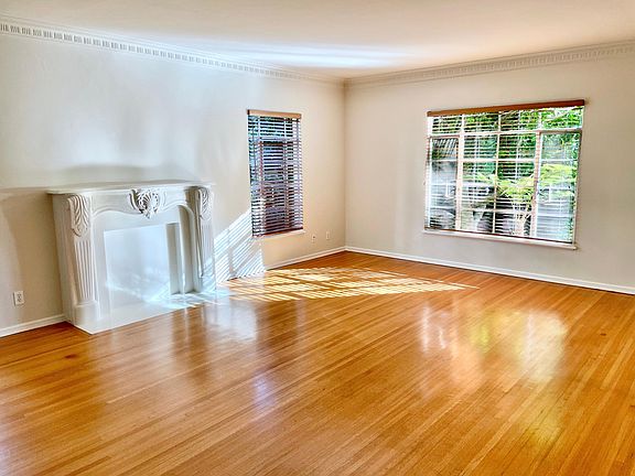 3rd image of 8415 Fountain Ave #A