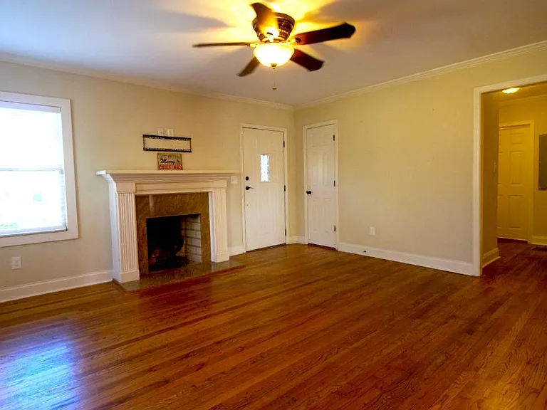 2220 Lenox Rd NE — Photo 4